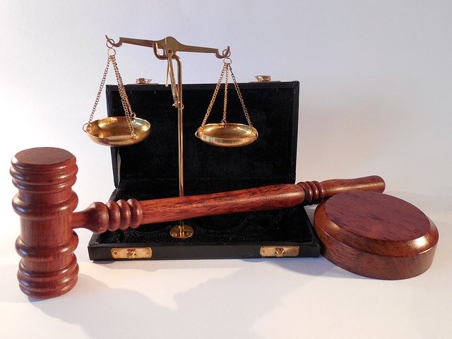 W czym potrafi nam pomóc radca prawny? W jakich sprawach i w jakich płaszczyznach prawa wspomoże nam radca prawny?
